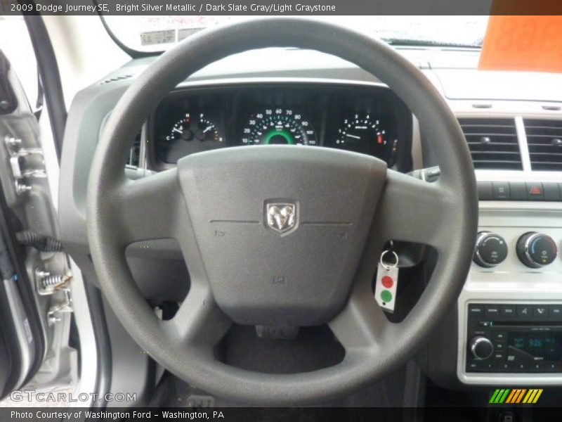 Bright Silver Metallic / Dark Slate Gray/Light Graystone 2009 Dodge Journey SE