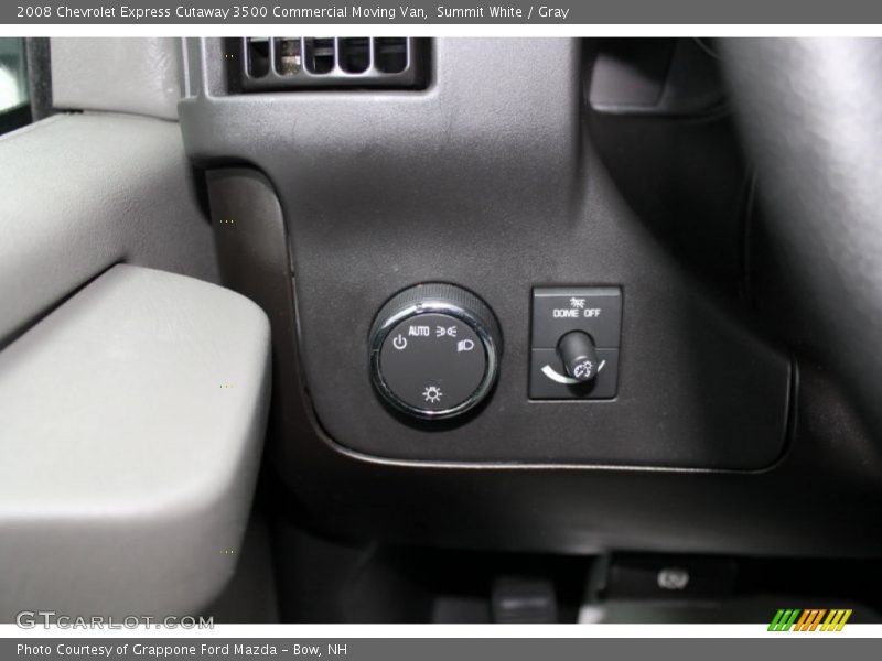 Summit White / Gray 2008 Chevrolet Express Cutaway 3500 Commercial Moving Van