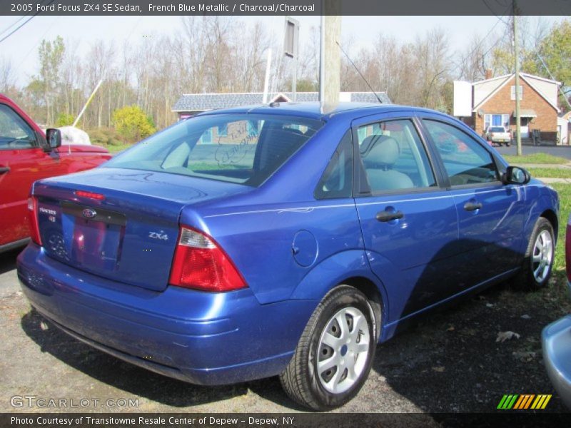 French Blue Metallic / Charcoal/Charcoal 2005 Ford Focus ZX4 SE Sedan