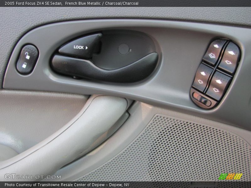 French Blue Metallic / Charcoal/Charcoal 2005 Ford Focus ZX4 SE Sedan