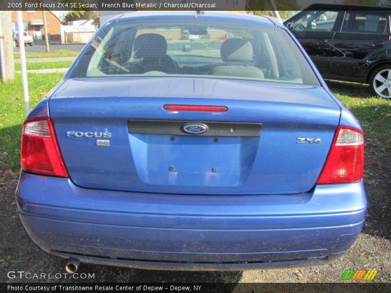 French Blue Metallic / Charcoal/Charcoal 2005 Ford Focus ZX4 SE Sedan