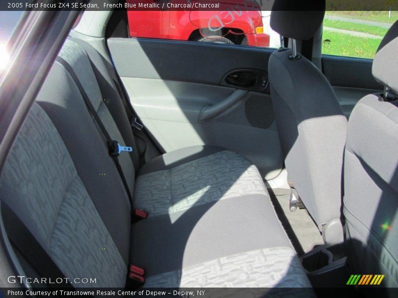 French Blue Metallic / Charcoal/Charcoal 2005 Ford Focus ZX4 SE Sedan