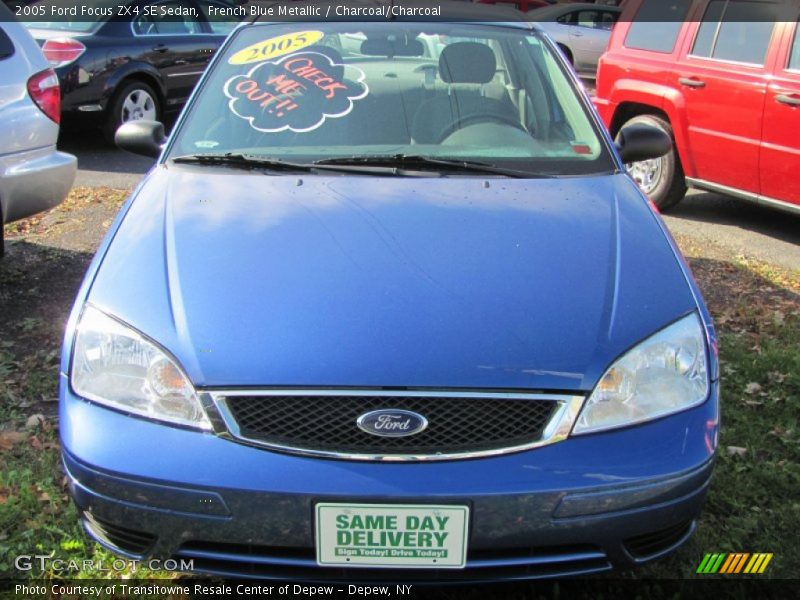 French Blue Metallic / Charcoal/Charcoal 2005 Ford Focus ZX4 SE Sedan