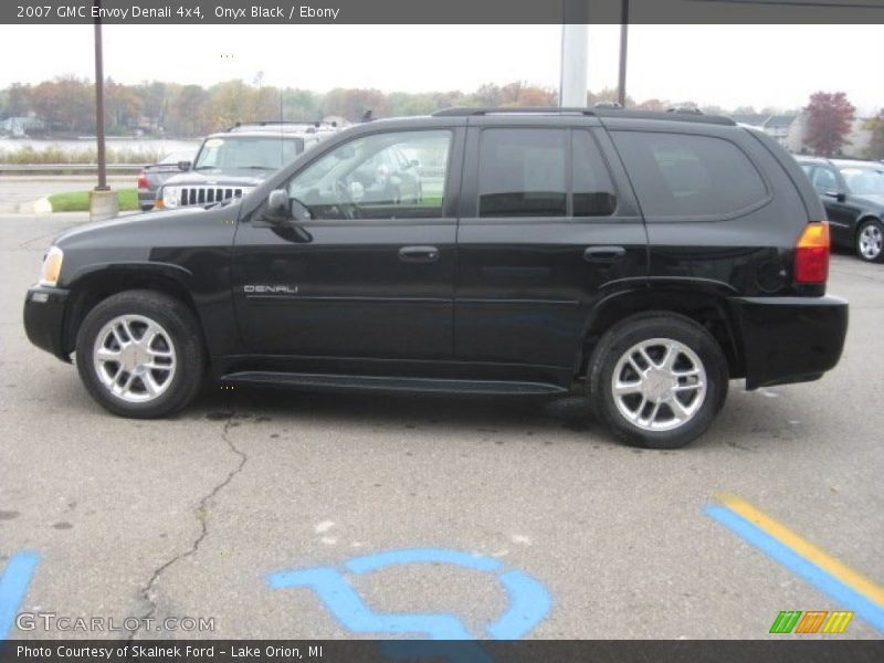 Onyx Black / Ebony 2007 GMC Envoy Denali 4x4