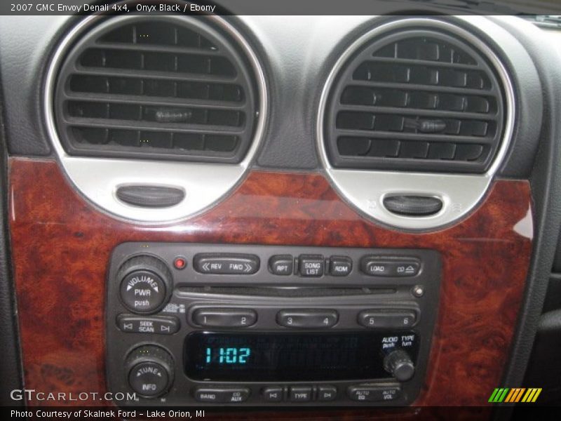 Onyx Black / Ebony 2007 GMC Envoy Denali 4x4