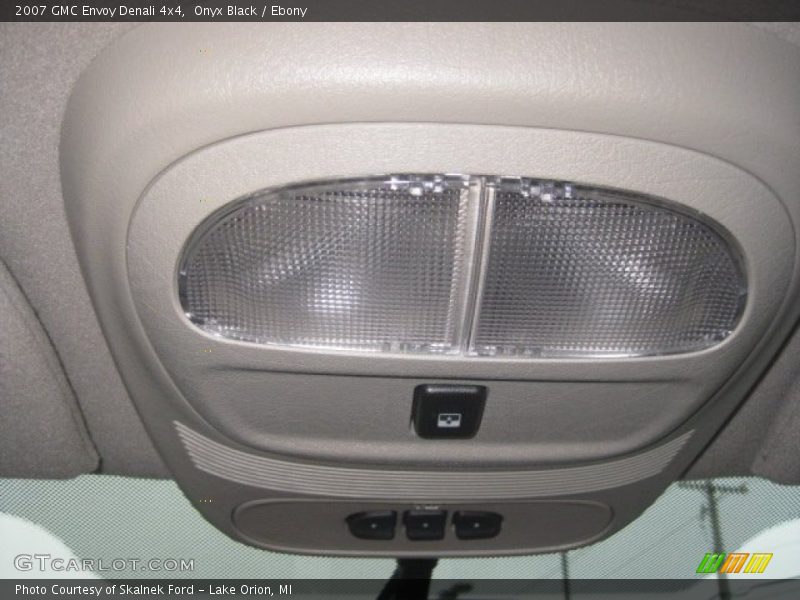 Onyx Black / Ebony 2007 GMC Envoy Denali 4x4