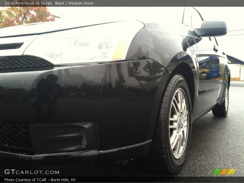 Black / Medium Stone 2008 Ford Focus SE Sedan