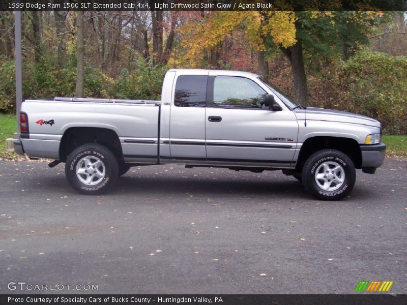 Light Driftwood Satin Glow / Agate Black 1999 Dodge Ram 1500 SLT Extended Cab 4x4
