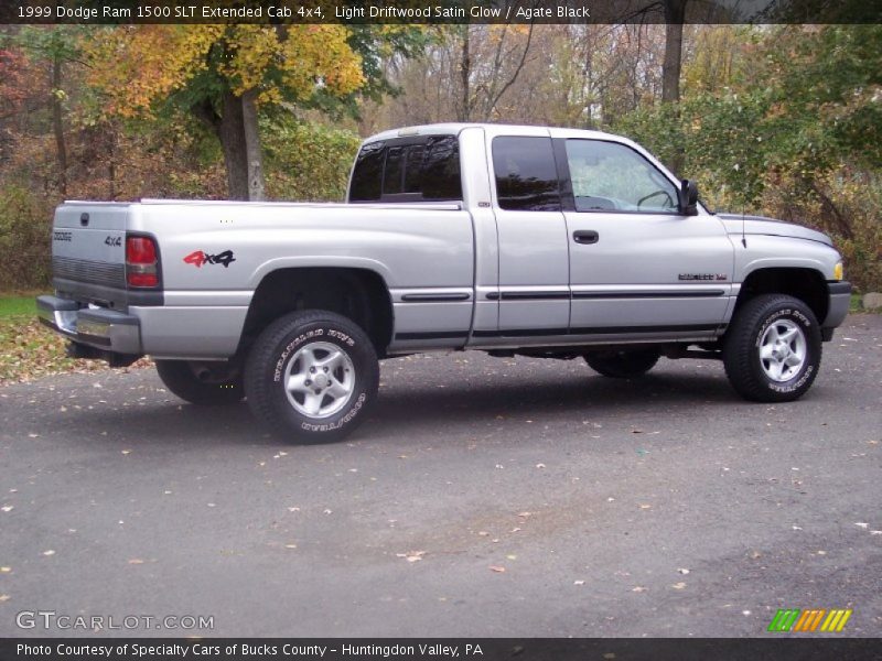 Light Driftwood Satin Glow / Agate Black 1999 Dodge Ram 1500 SLT Extended Cab 4x4