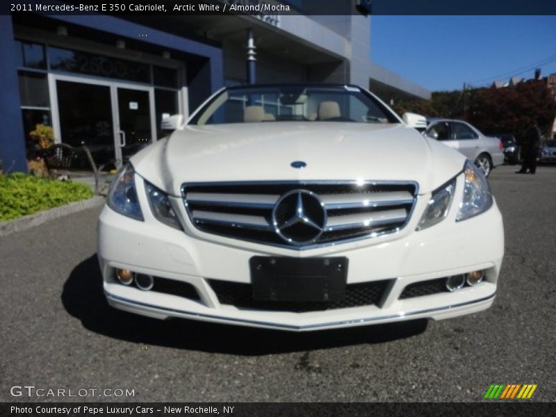 Arctic White / Almond/Mocha 2011 Mercedes-Benz E 350 Cabriolet