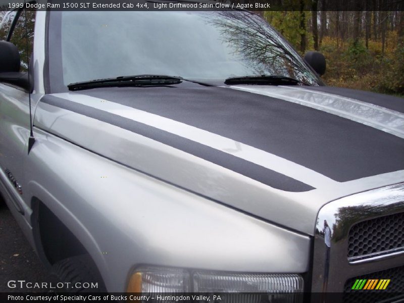 Light Driftwood Satin Glow / Agate Black 1999 Dodge Ram 1500 SLT Extended Cab 4x4