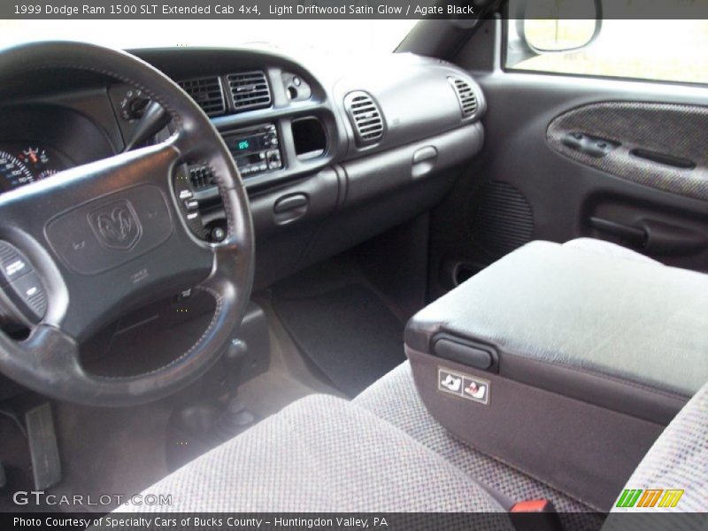 Light Driftwood Satin Glow / Agate Black 1999 Dodge Ram 1500 SLT Extended Cab 4x4