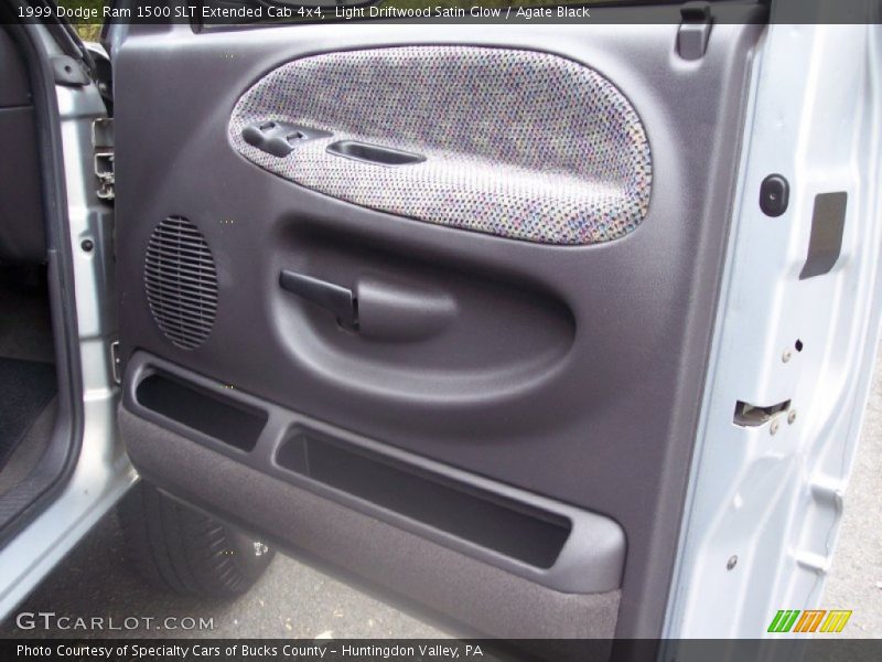 Light Driftwood Satin Glow / Agate Black 1999 Dodge Ram 1500 SLT Extended Cab 4x4