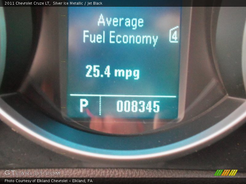Silver Ice Metallic / Jet Black 2011 Chevrolet Cruze LT