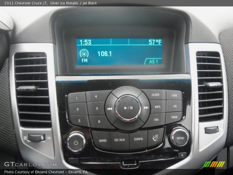 Silver Ice Metallic / Jet Black 2011 Chevrolet Cruze LT
