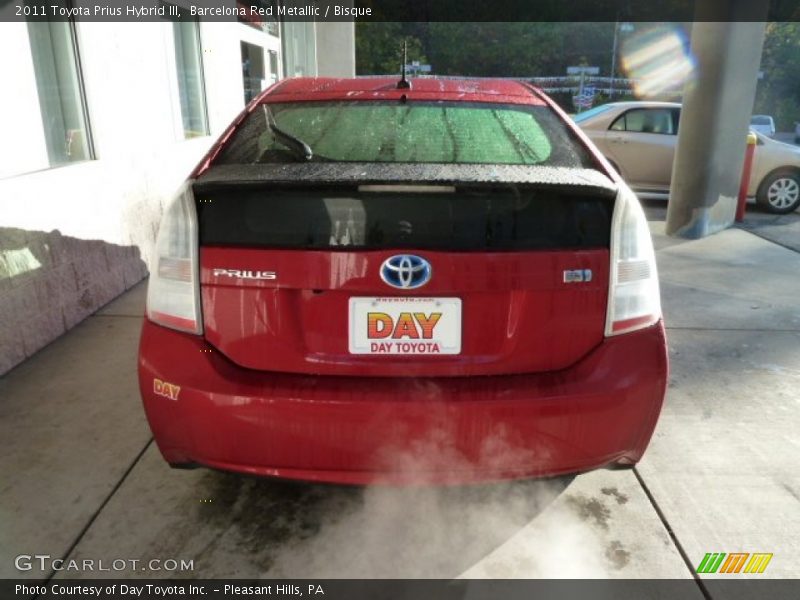 Barcelona Red Metallic / Bisque 2011 Toyota Prius Hybrid III