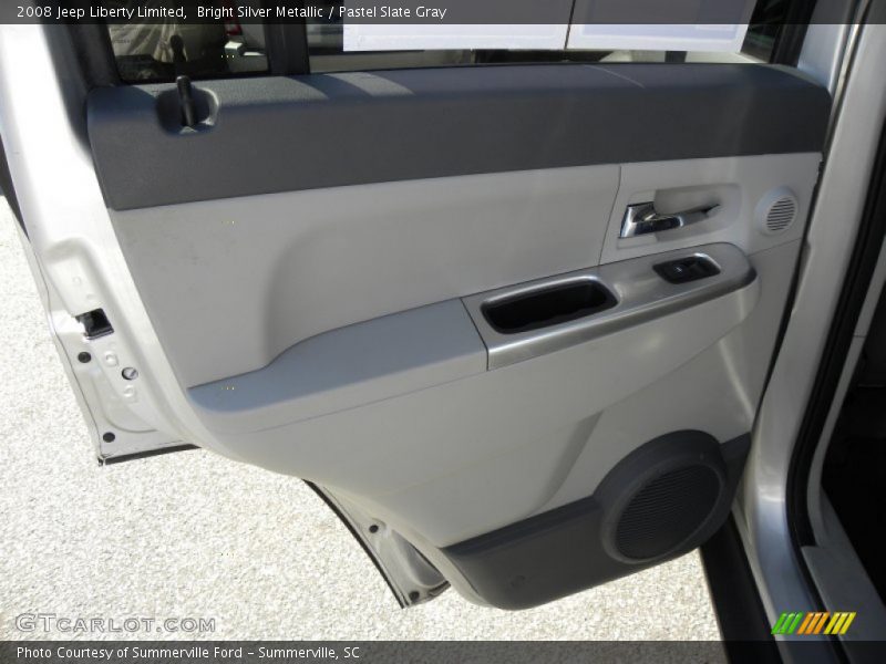 Bright Silver Metallic / Pastel Slate Gray 2008 Jeep Liberty Limited