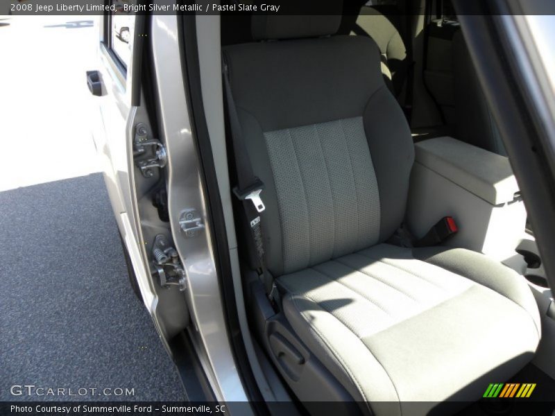 Bright Silver Metallic / Pastel Slate Gray 2008 Jeep Liberty Limited
