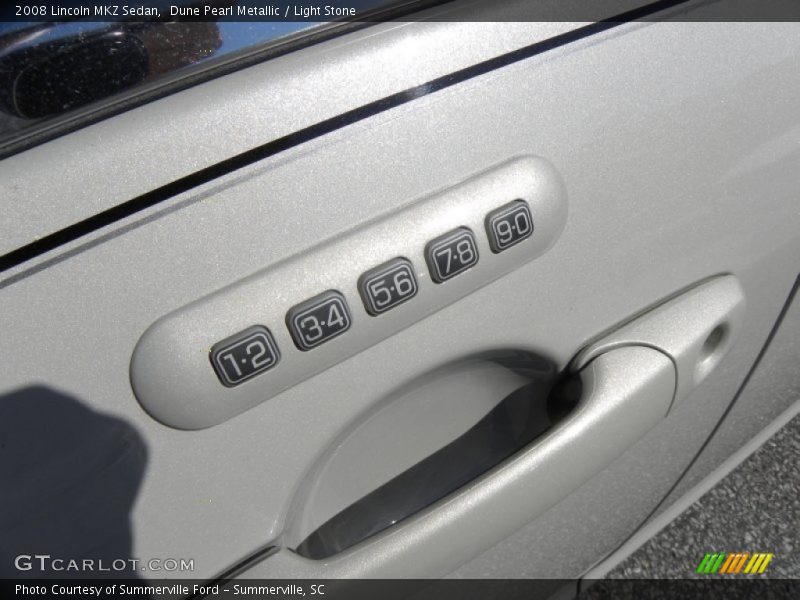 Dune Pearl Metallic / Light Stone 2008 Lincoln MKZ Sedan
