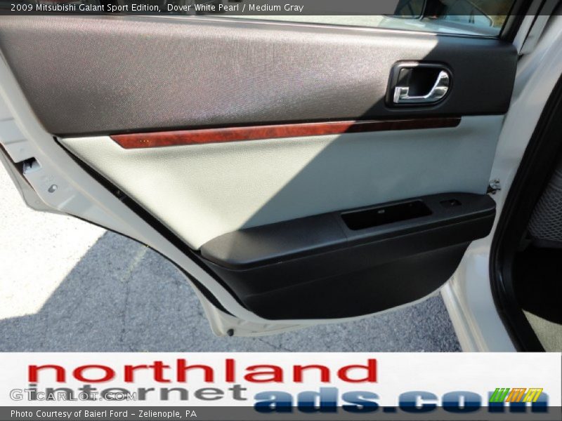 Dover White Pearl / Medium Gray 2009 Mitsubishi Galant Sport Edition