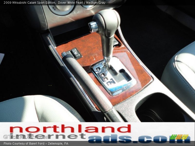 Dover White Pearl / Medium Gray 2009 Mitsubishi Galant Sport Edition
