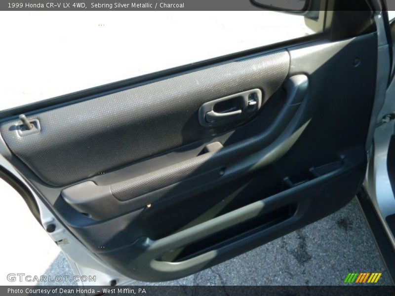 Sebring Silver Metallic / Charcoal 1999 Honda CR-V LX 4WD