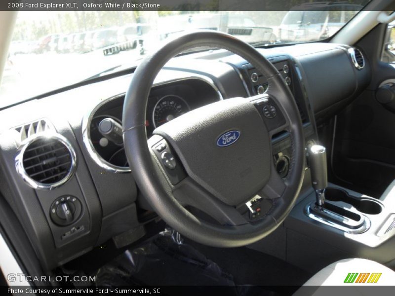 Oxford White / Black/Stone 2008 Ford Explorer XLT