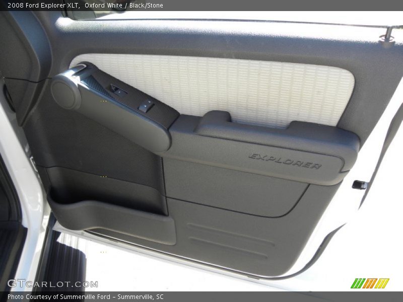 Oxford White / Black/Stone 2008 Ford Explorer XLT