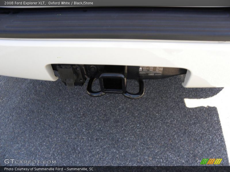 Oxford White / Black/Stone 2008 Ford Explorer XLT