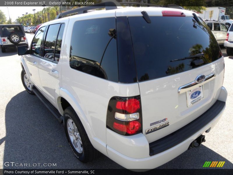 Oxford White / Black/Stone 2008 Ford Explorer XLT