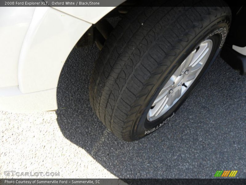 Oxford White / Black/Stone 2008 Ford Explorer XLT