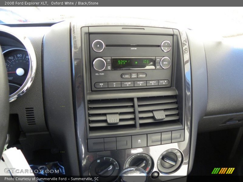 Oxford White / Black/Stone 2008 Ford Explorer XLT