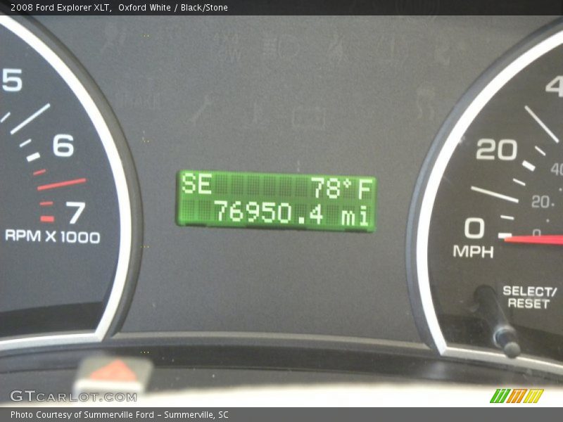 Oxford White / Black/Stone 2008 Ford Explorer XLT