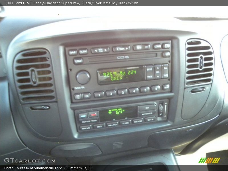 Controls of 2003 F150 Harley-Davidson SuperCrew