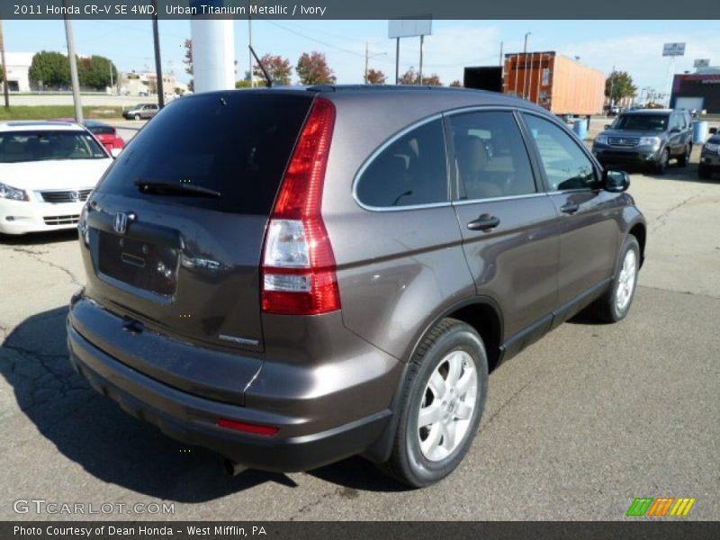 Urban Titanium Metallic / Ivory 2011 Honda CR-V SE 4WD