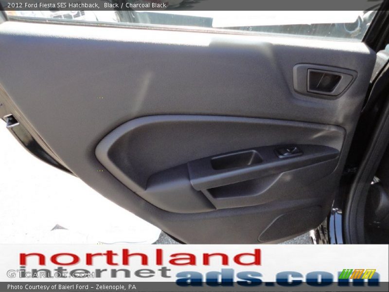 Black / Charcoal Black 2012 Ford Fiesta SES Hatchback