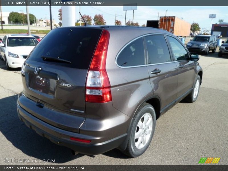 Urban Titanium Metallic / Black 2011 Honda CR-V SE 4WD