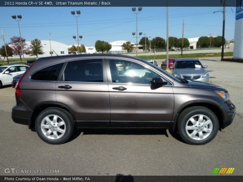 Urban Titanium Metallic / Black 2011 Honda CR-V SE 4WD