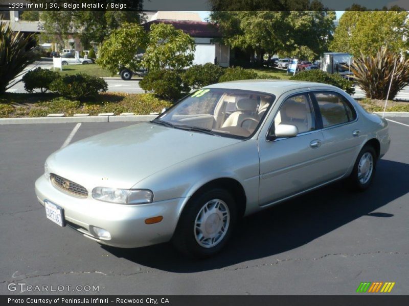 Beige Metallic / Beige 1993 Infiniti J 30