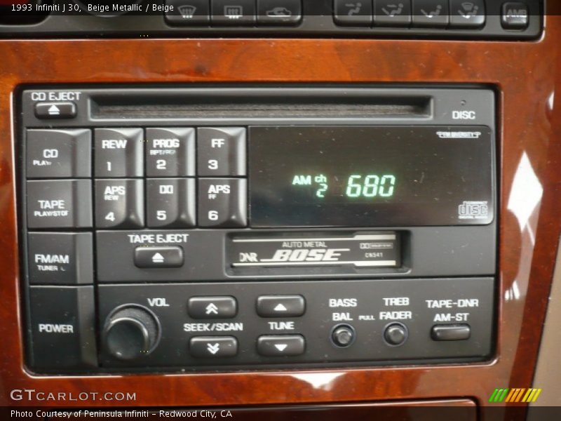Audio System of 1993 J 30