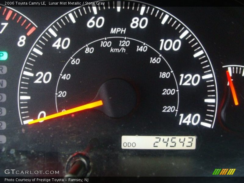 Lunar Mist Metallic / Stone Gray 2006 Toyota Camry LE