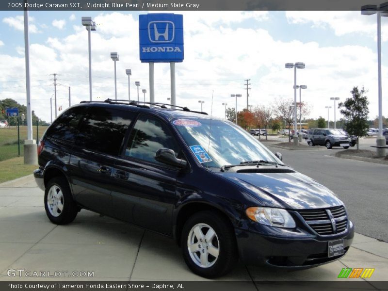 Midnight Blue Pearl / Medium Slate Gray 2005 Dodge Caravan SXT