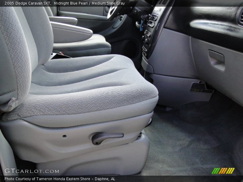 Midnight Blue Pearl / Medium Slate Gray 2005 Dodge Caravan SXT