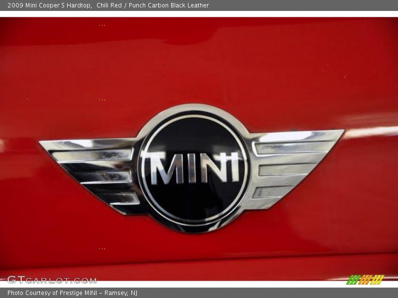 Chili Red / Punch Carbon Black Leather 2009 Mini Cooper S Hardtop