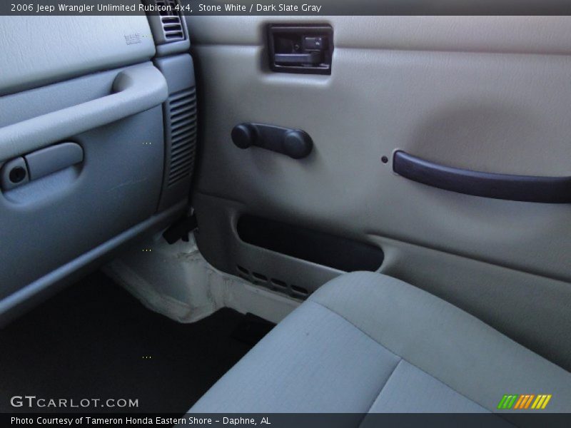 Stone White / Dark Slate Gray 2006 Jeep Wrangler Unlimited Rubicon 4x4