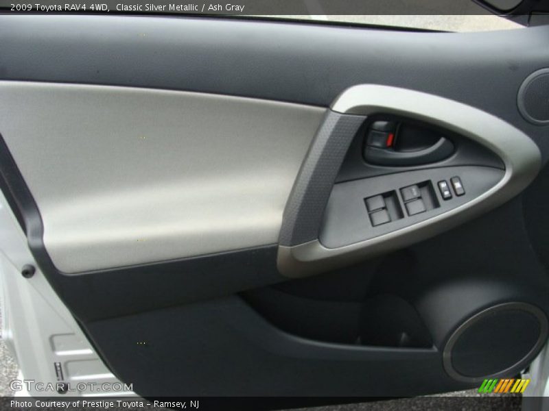 Classic Silver Metallic / Ash Gray 2009 Toyota RAV4 4WD
