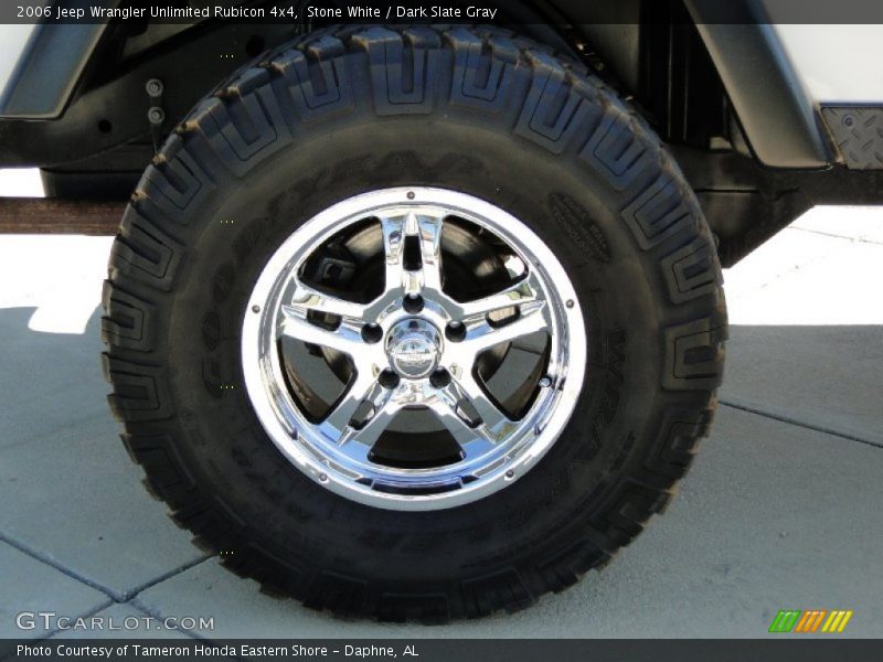Custom Wheels of 2006 Wrangler Unlimited Rubicon 4x4
