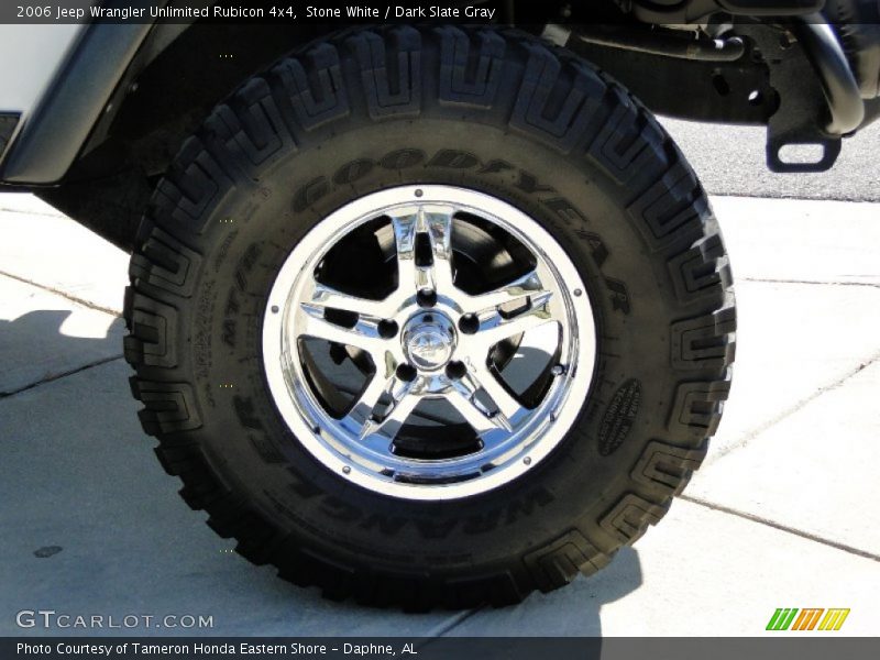Custom Wheels of 2006 Wrangler Unlimited Rubicon 4x4