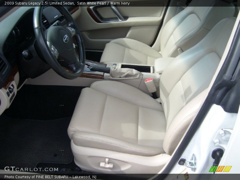 Satin White Pearl / Warm Ivory 2009 Subaru Legacy 2.5i Limited Sedan