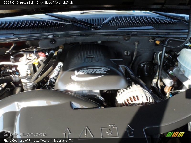 Onyx Black / Neutral/Shale 2005 GMC Yukon SLT